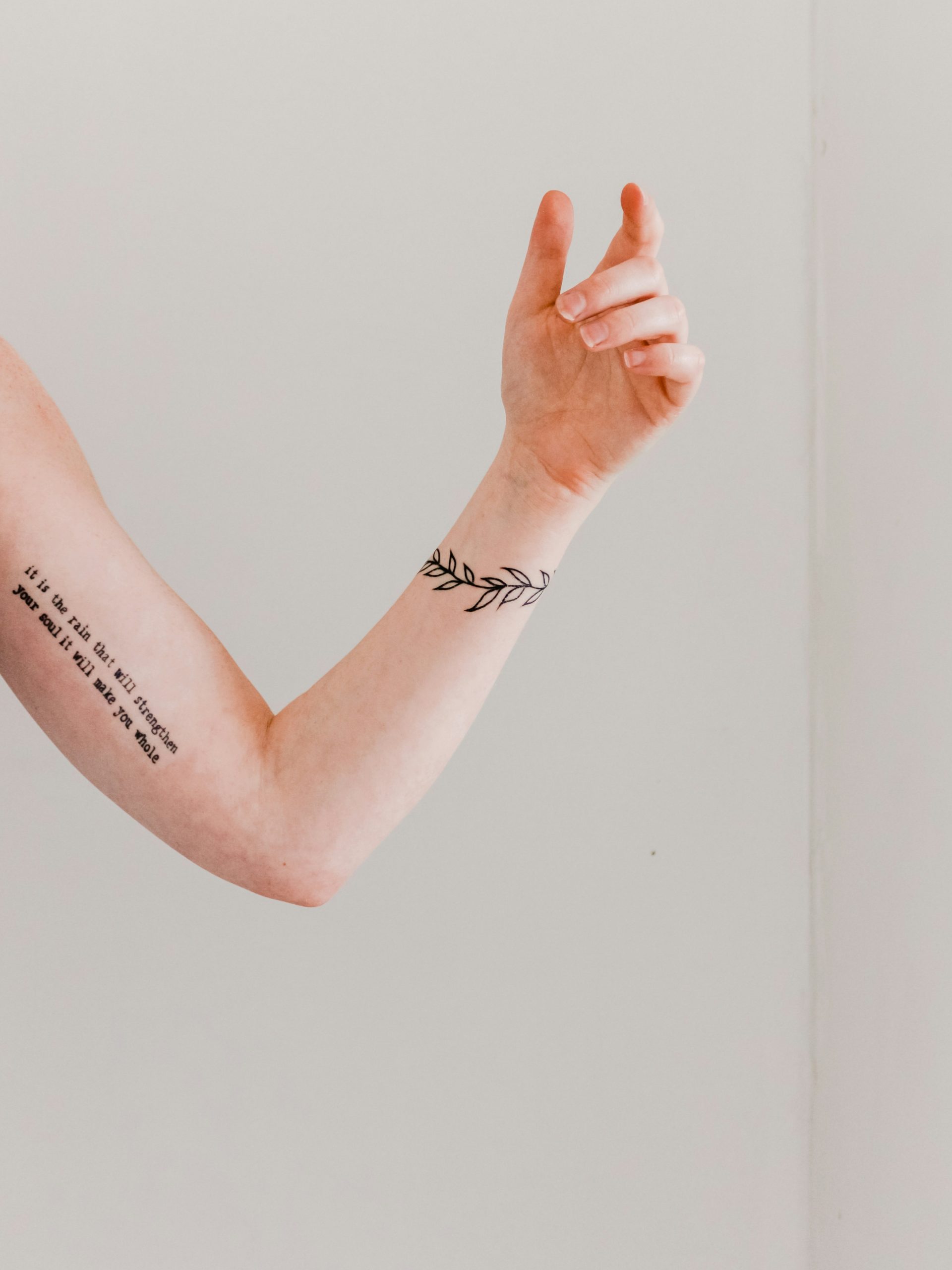 sincerely media CjHJbp3zInA unsplash scaled